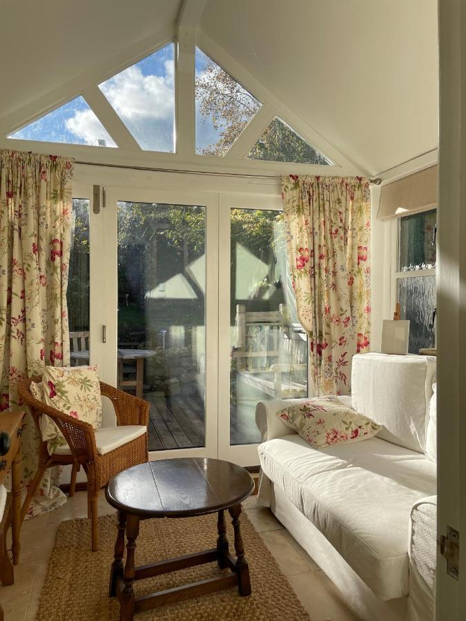 Charming Cottage In The Heart Of Sherborne 셔번 외부 사진