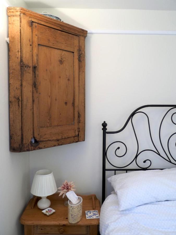 Charming Cottage In The Heart Of Sherborne 셔번 외부 사진