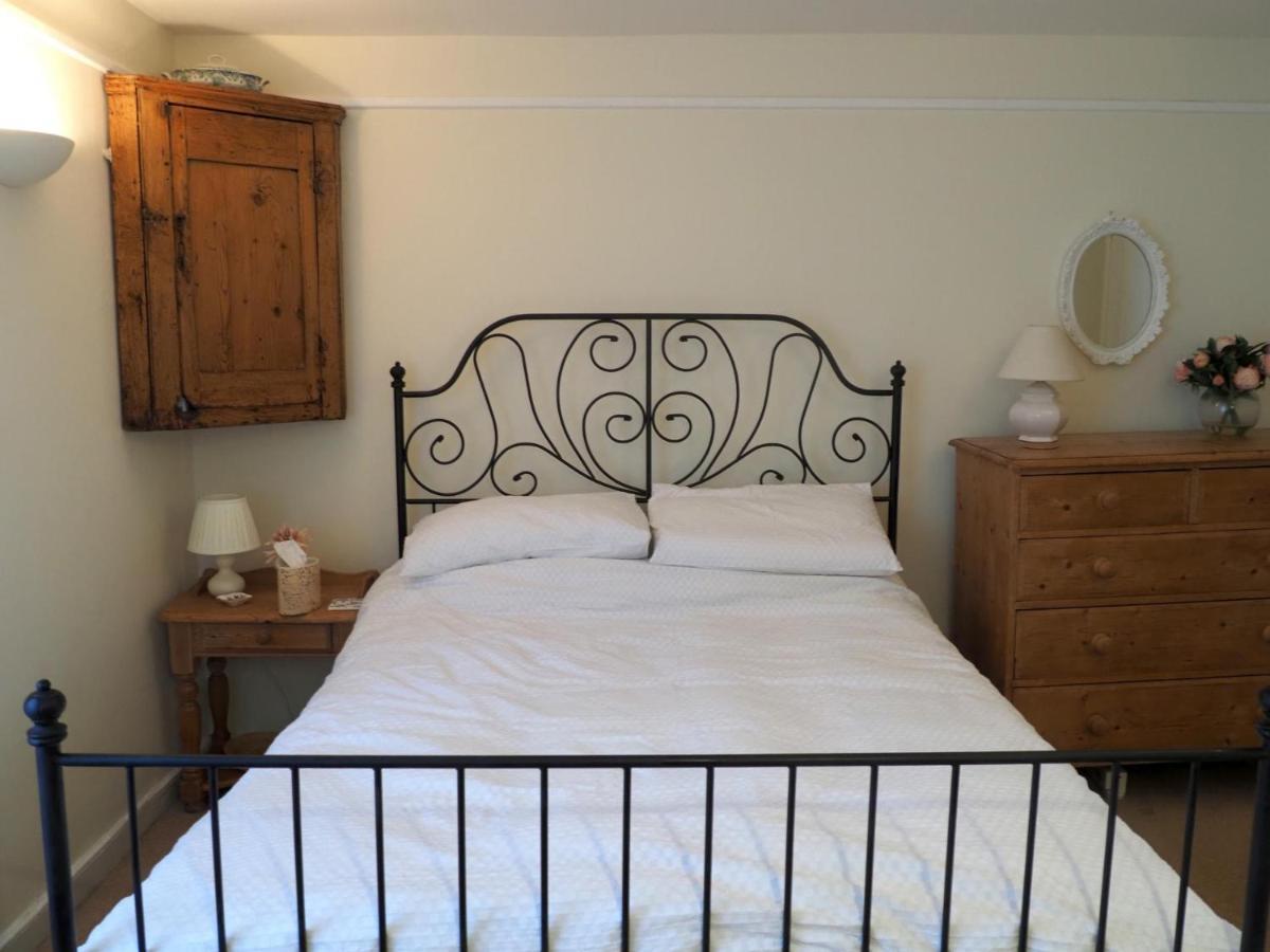 Charming Cottage In The Heart Of Sherborne 셔번 외부 사진