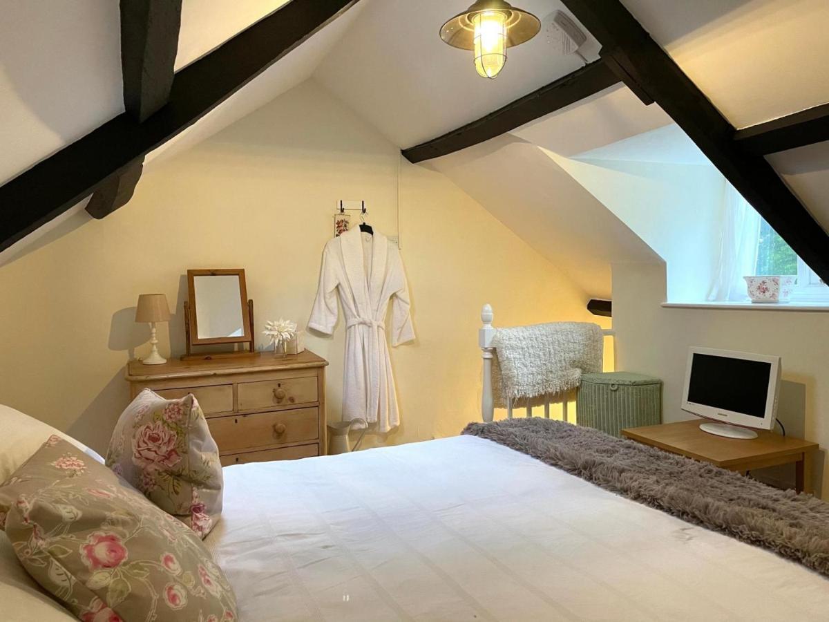 Charming Cottage In The Heart Of Sherborne 셔번 외부 사진